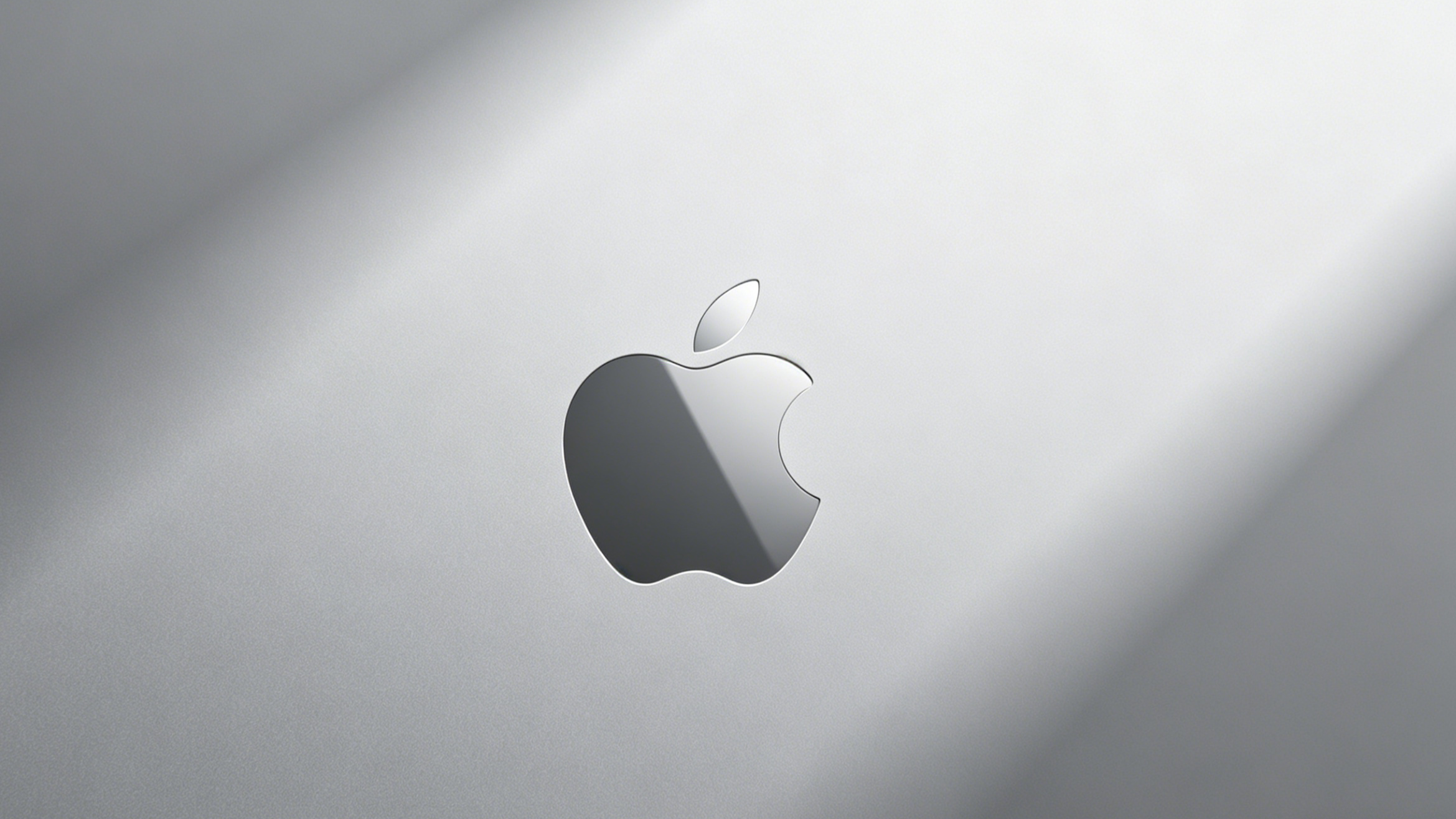 苹果迎来掌舵人更迭，库克卸任，特努斯接棒启新程